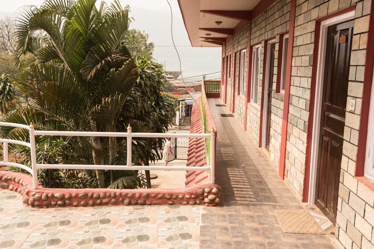 Lake Boutique Hotel Pokhara Exterior photo